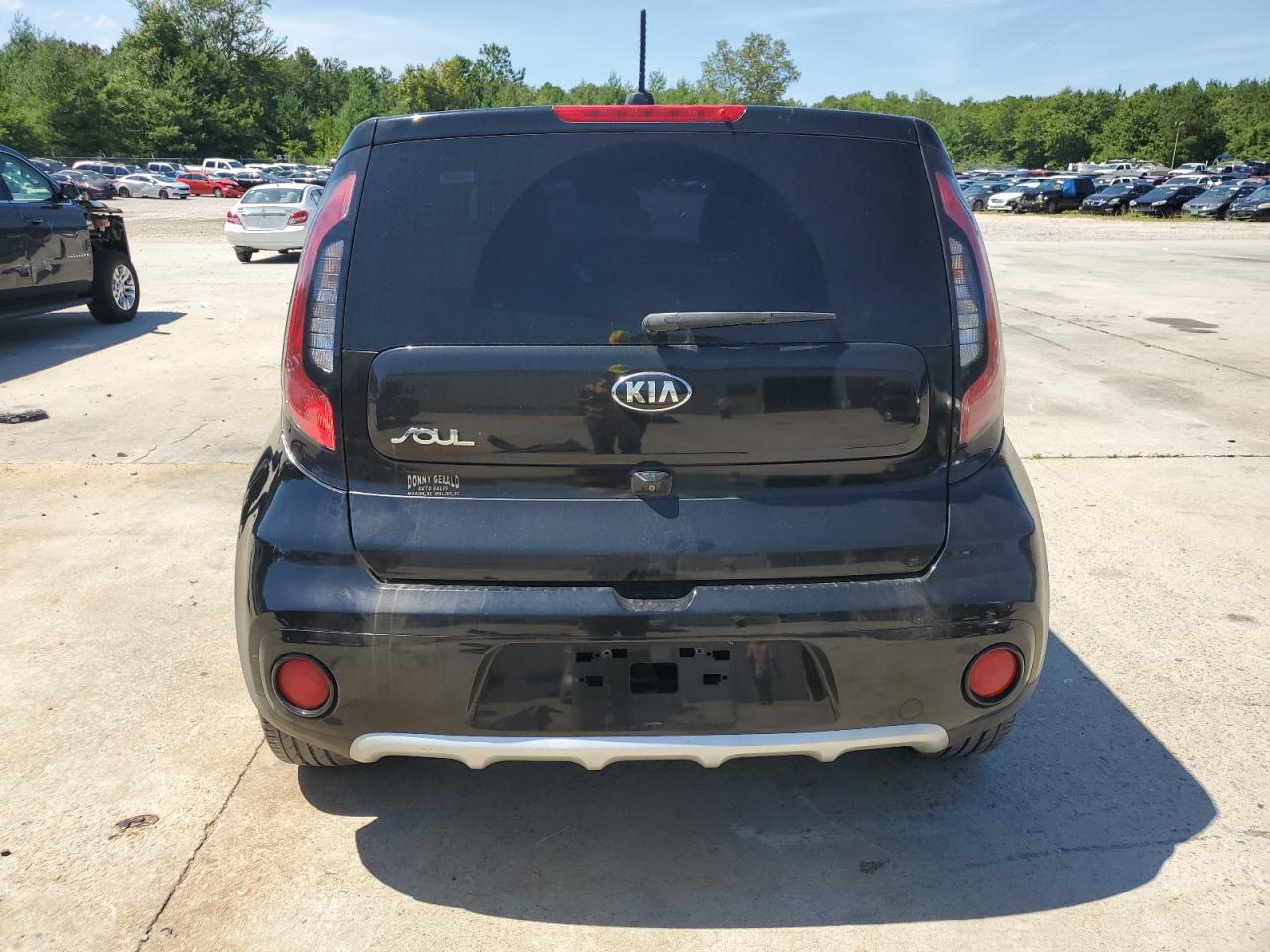 2017 Kia Soul + VIN: KNDJP3A5XH7412540 Lot: 61936304