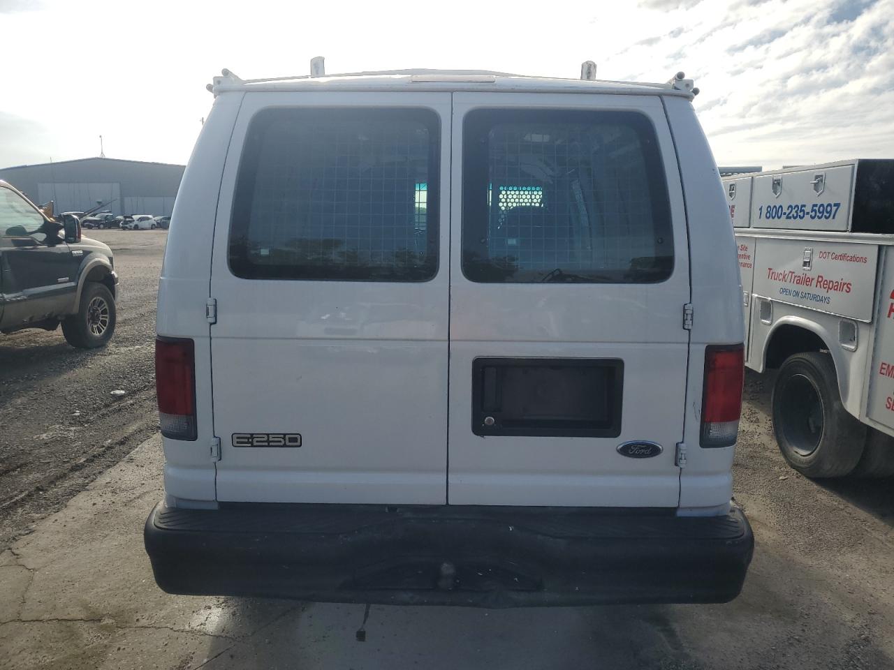 2004 Ford Econoline E250 Van VIN: 1FTNE24W04HB34600 Lot: 63027844