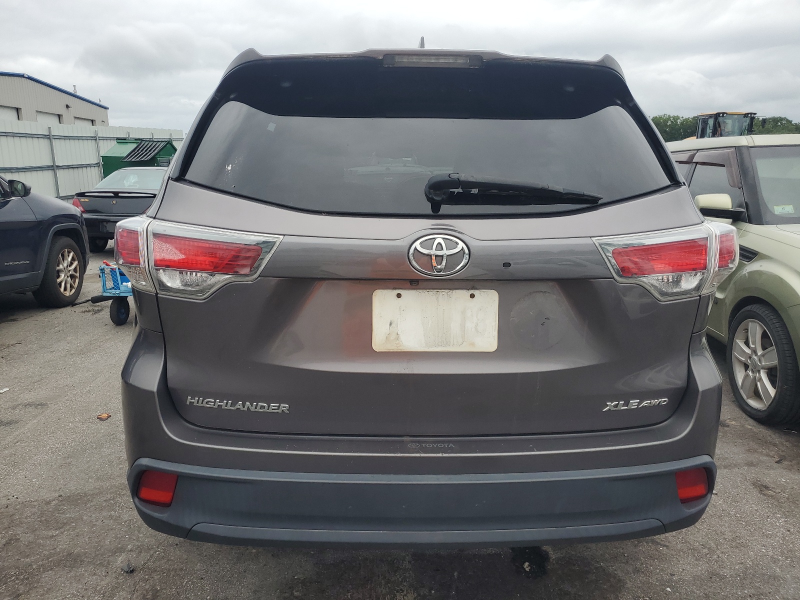 2016 Toyota Highlander Xle vin: 5TDJKRFH3GS225522