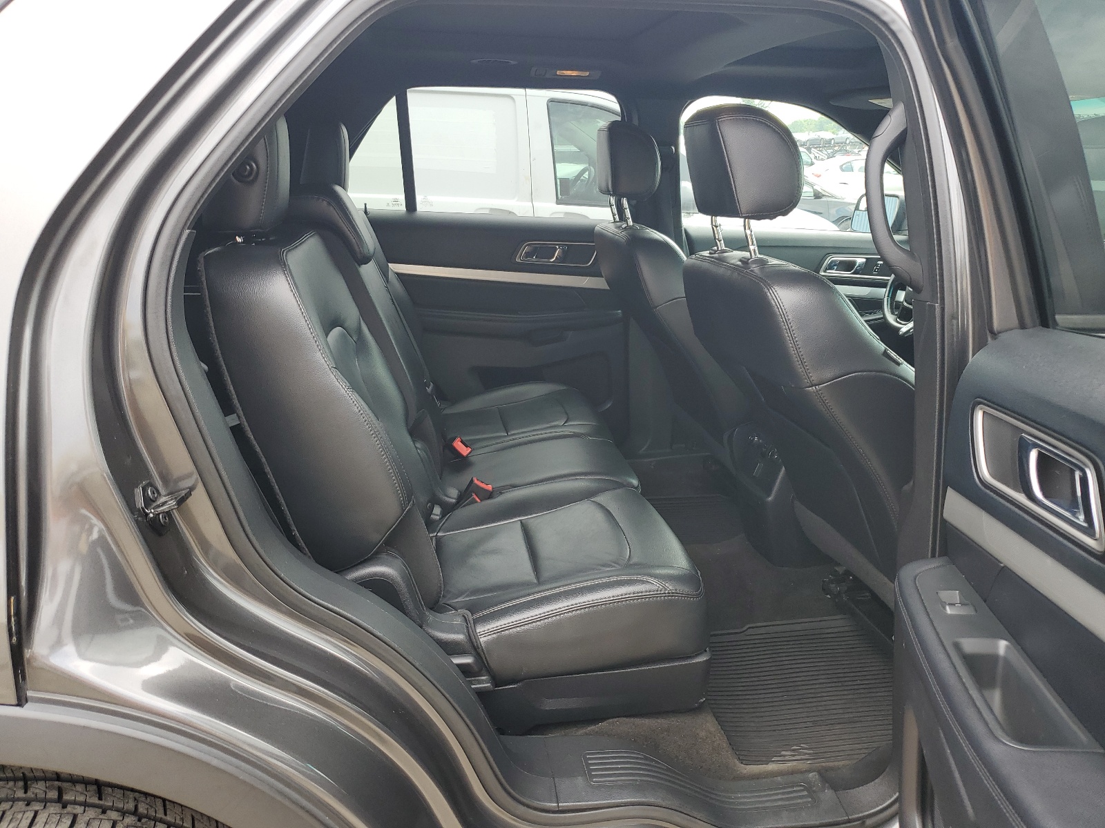 1FM5K8D86GGA88600 2016 Ford Explorer Xlt