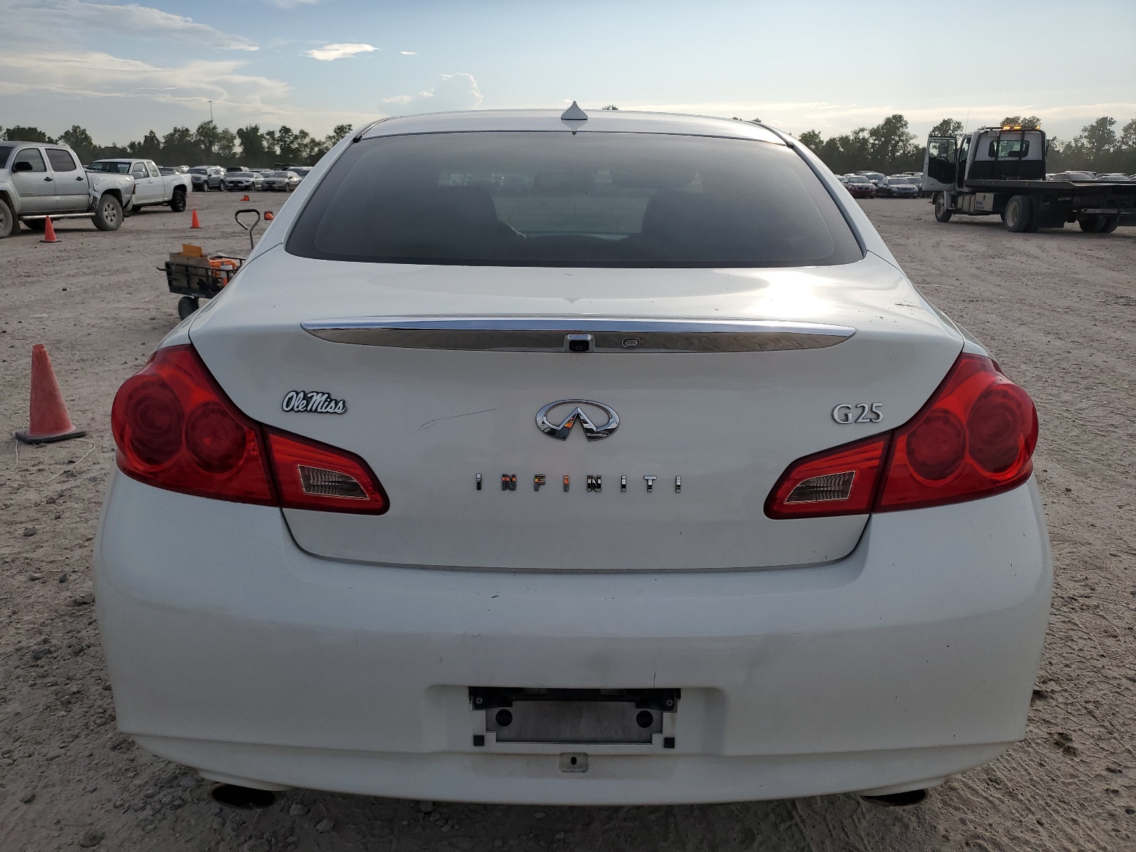 JN1DV6AP1CM811579 2012 Infiniti G25 Base