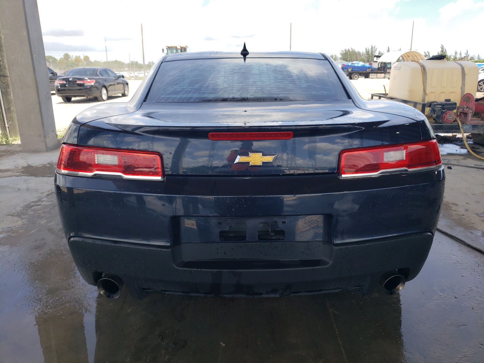 2014 Chevrolet Camaro Ls vin: 2G1FA1E3XE9173398