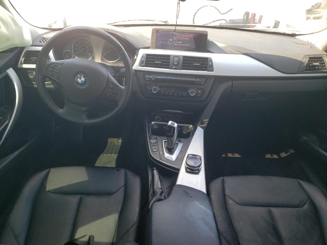 WBA3B1C58EK132016 2014 BMW 320 I