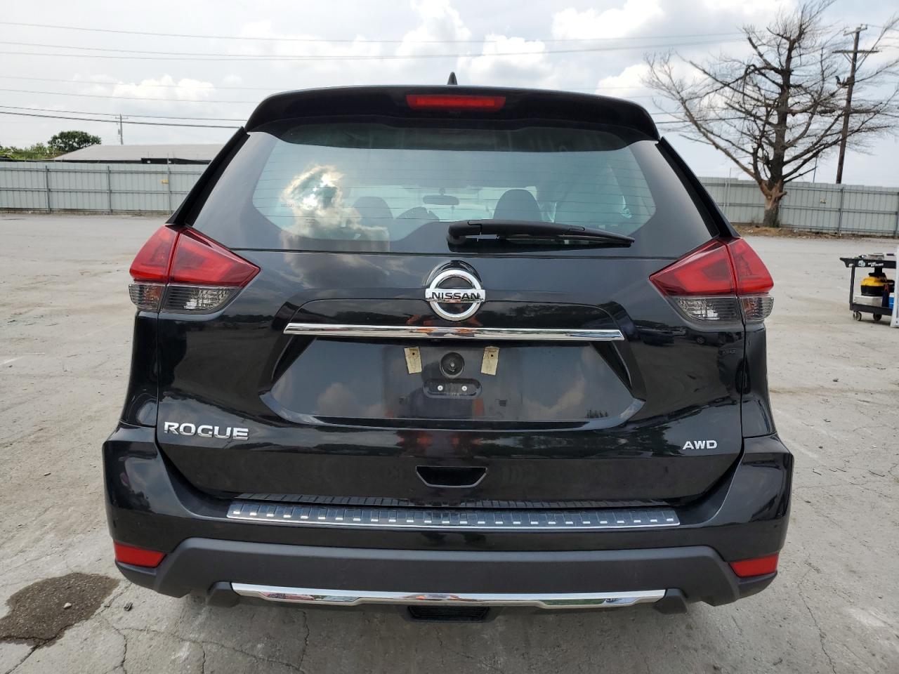 2018 Nissan Rogue S VIN: 5N1AT2MV6JC822200 Lot: 64260924