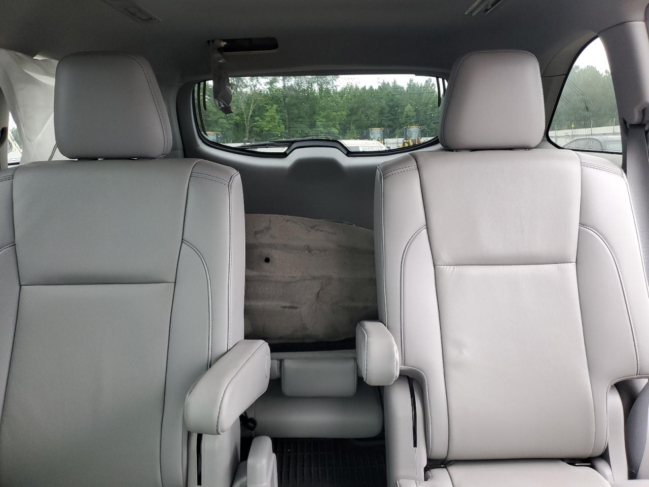 2019 Toyota Highlander Se VIN: 5TDKZRFH3KS332692 Lot: 64644424