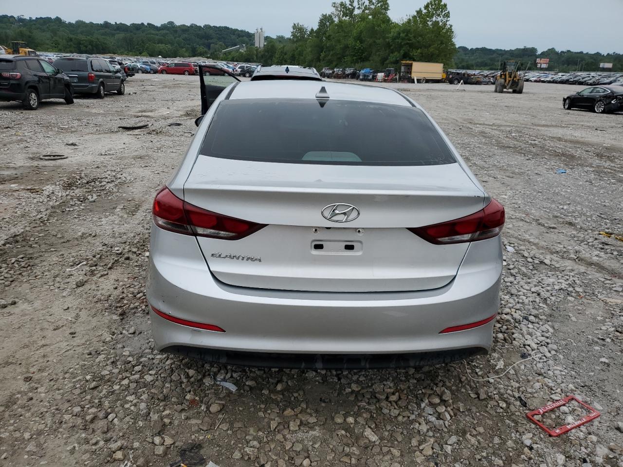 2018 Hyundai Elantra Sel VIN: 5NPD84LF4JH257779 Lot: 62282644