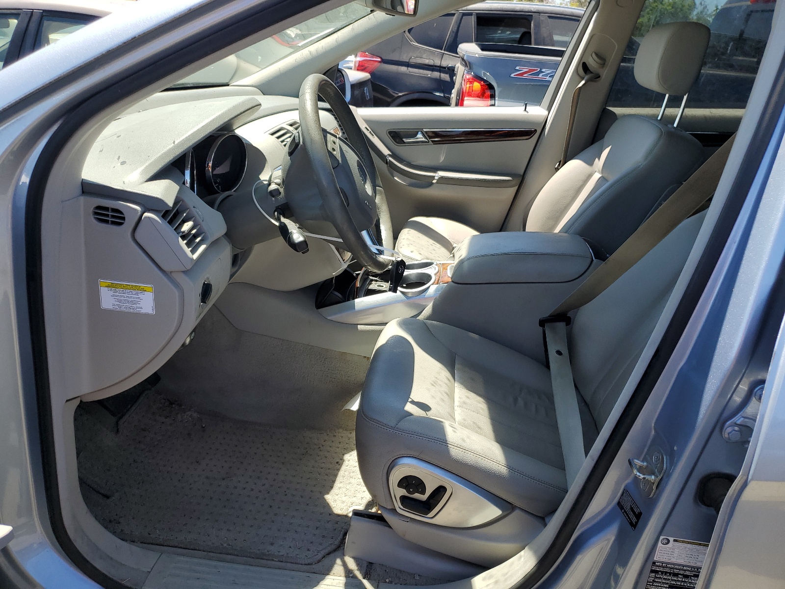 4JGCB75E26A029597 2006 Mercedes-Benz R 500