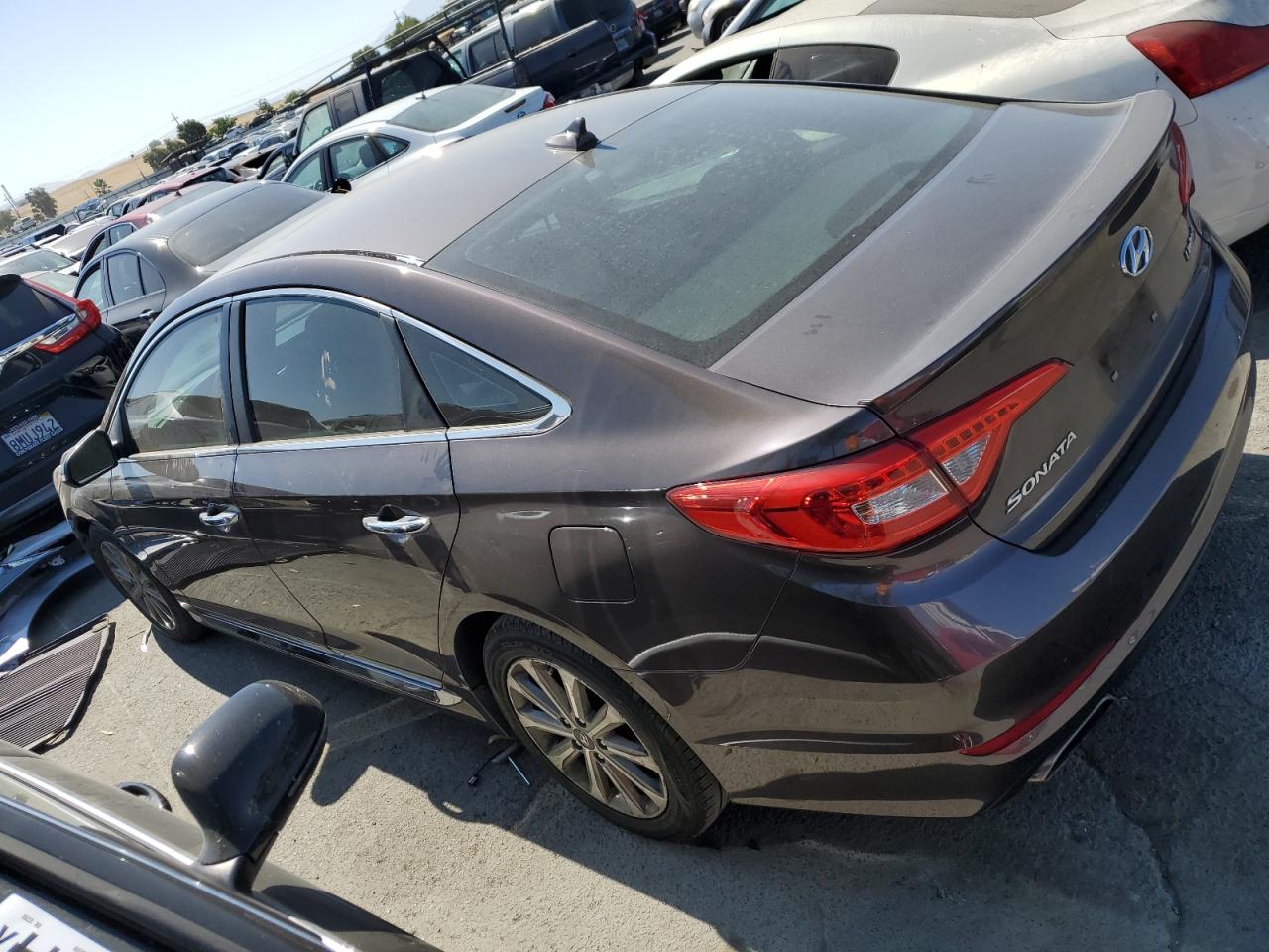 5NPE34AF9GH409649 2016 HYUNDAI SONATA - Image 2