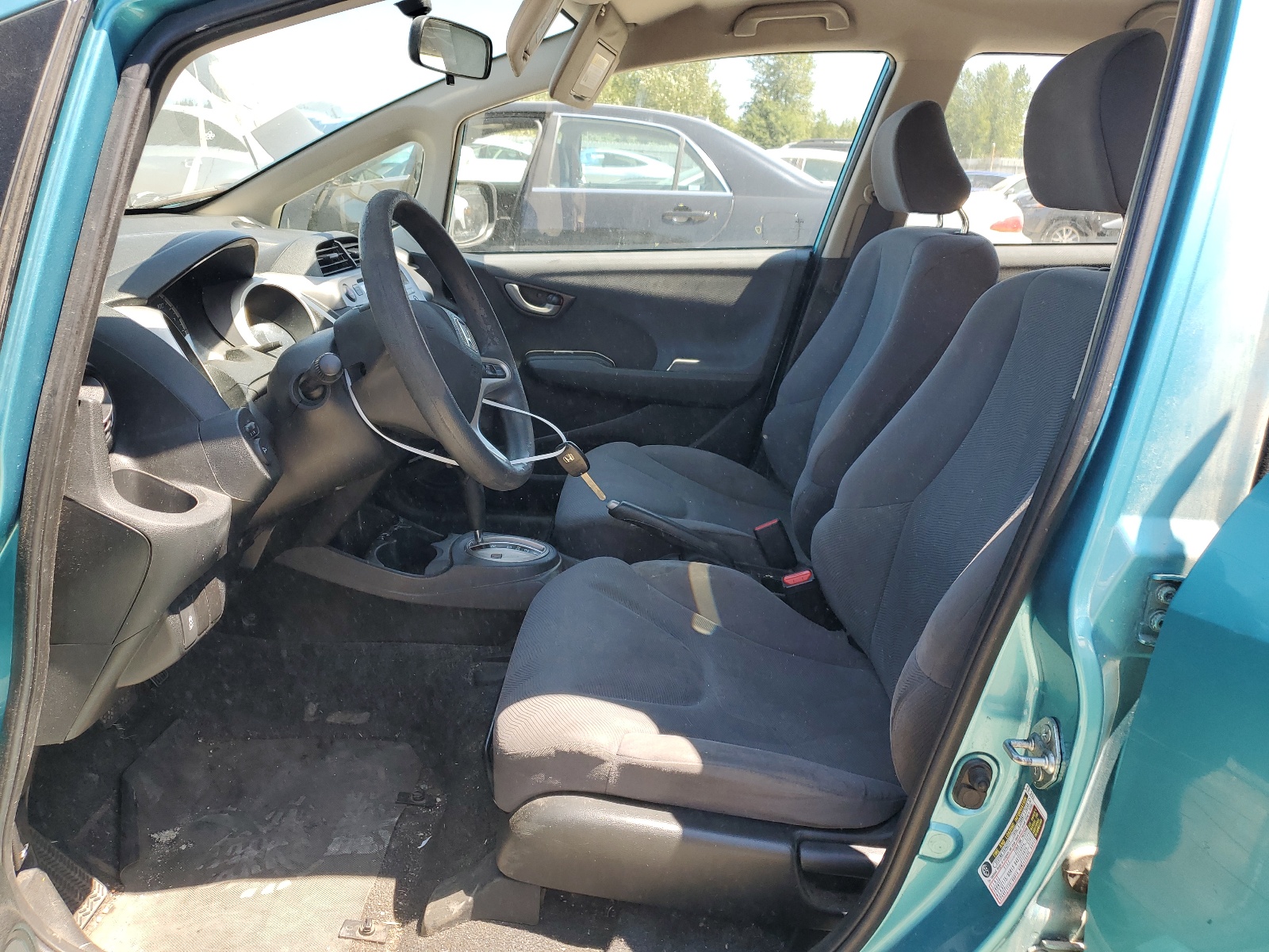 JHMGE8H37DC025428 2013 Honda Fit