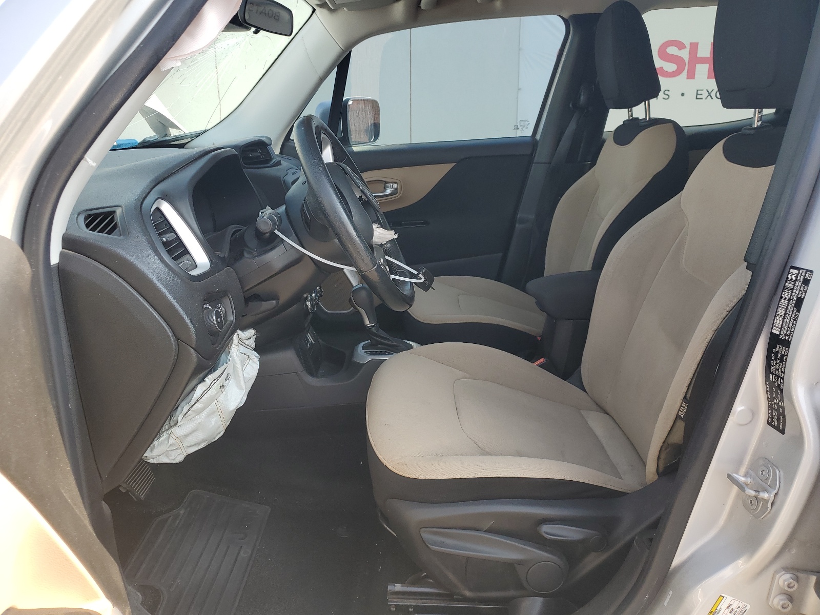 ZACCJABTXFPB35447 2015 Jeep Renegade Latitude