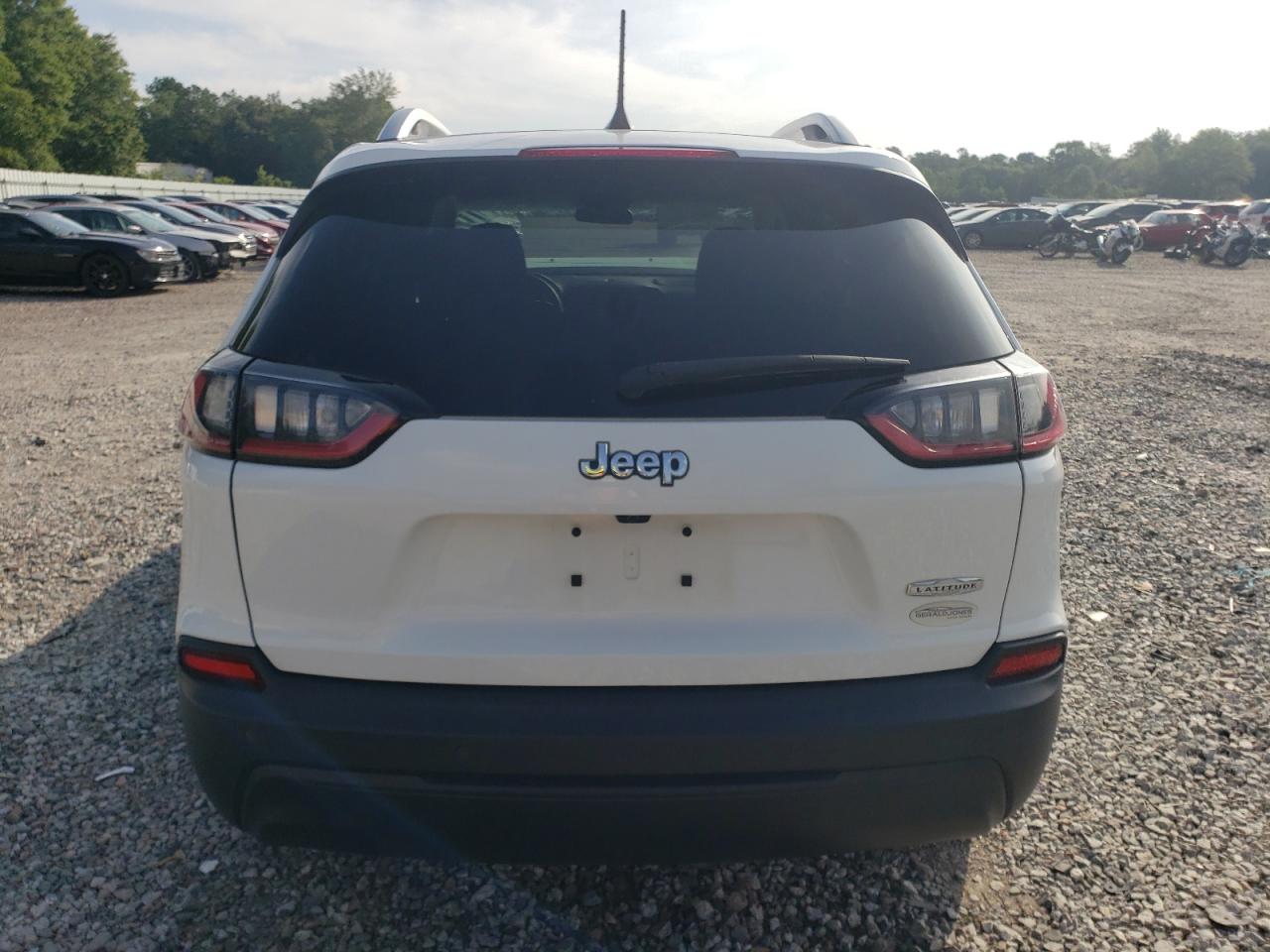 2020 Jeep Cherokee Latitude VIN: 1C4PJLCB8LD547475 Lot: 62242654