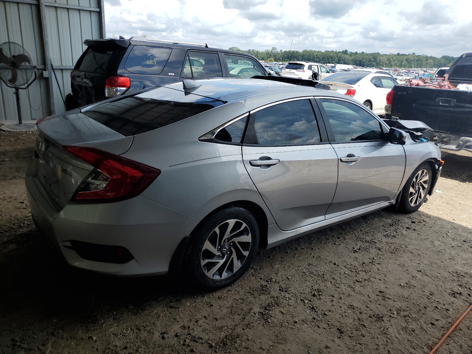 2018 Honda Civic Ex vin: 19XFC2F70JE015091