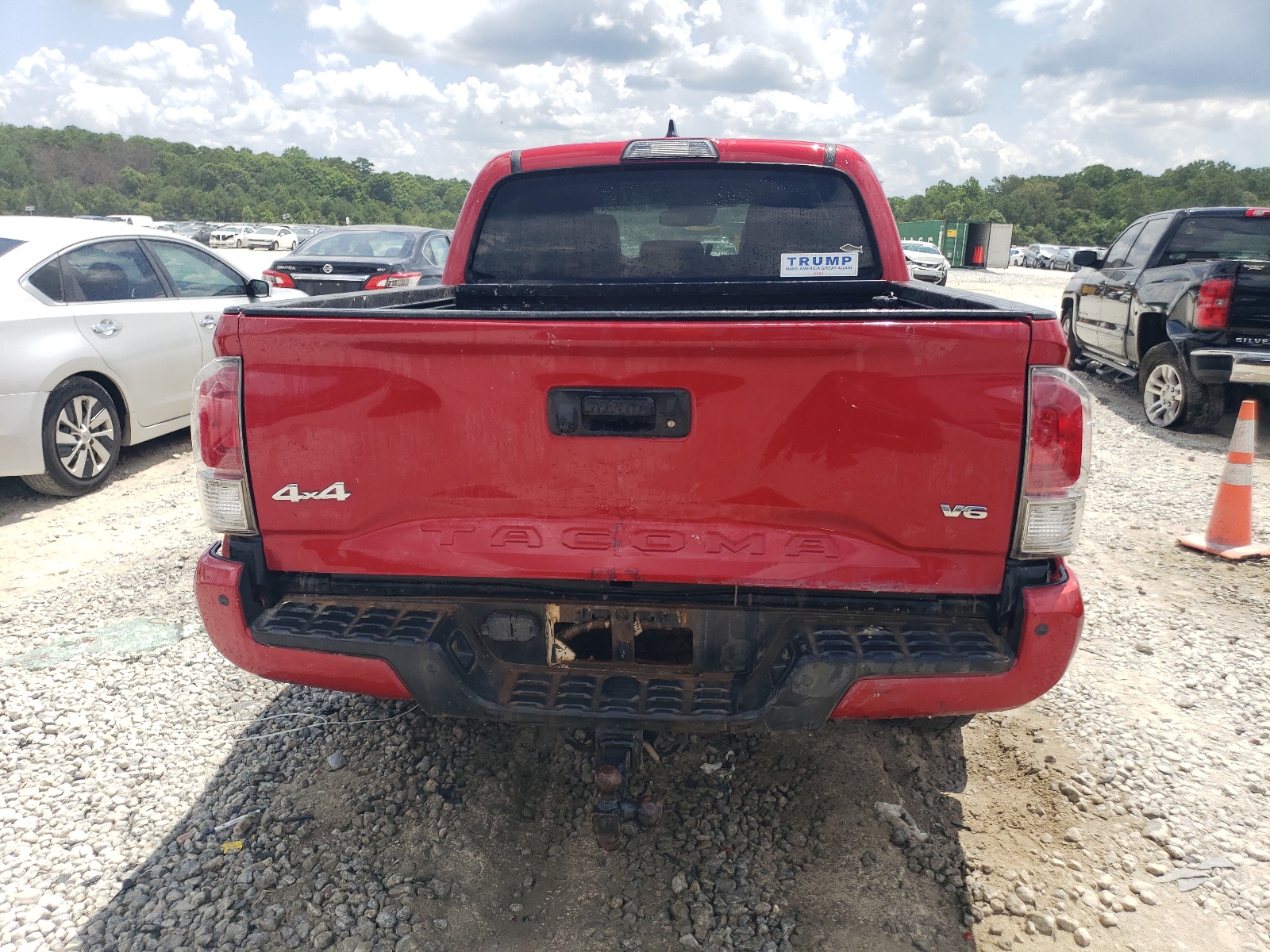 5TFGZ5AN1JX131670 2018 Toyota Tacoma Double Cab