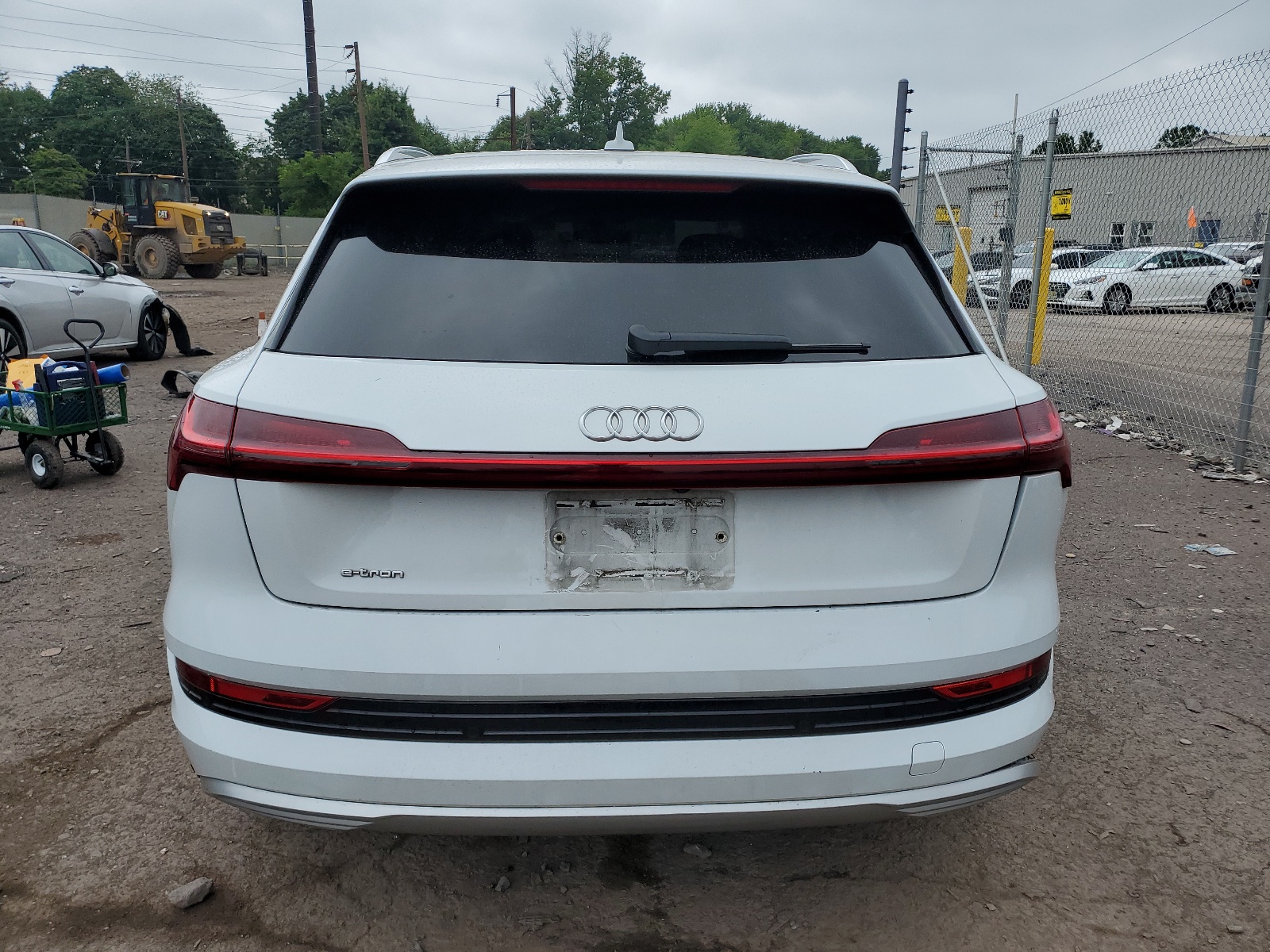 WA1VAAGEXKB024978 2019 Audi E-Tron Prestige