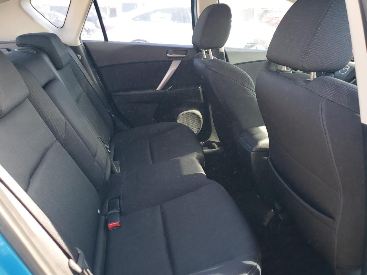 2010 Mazda 3 S VIN: JM1BL1H5XA1130711 Lot: 63245004