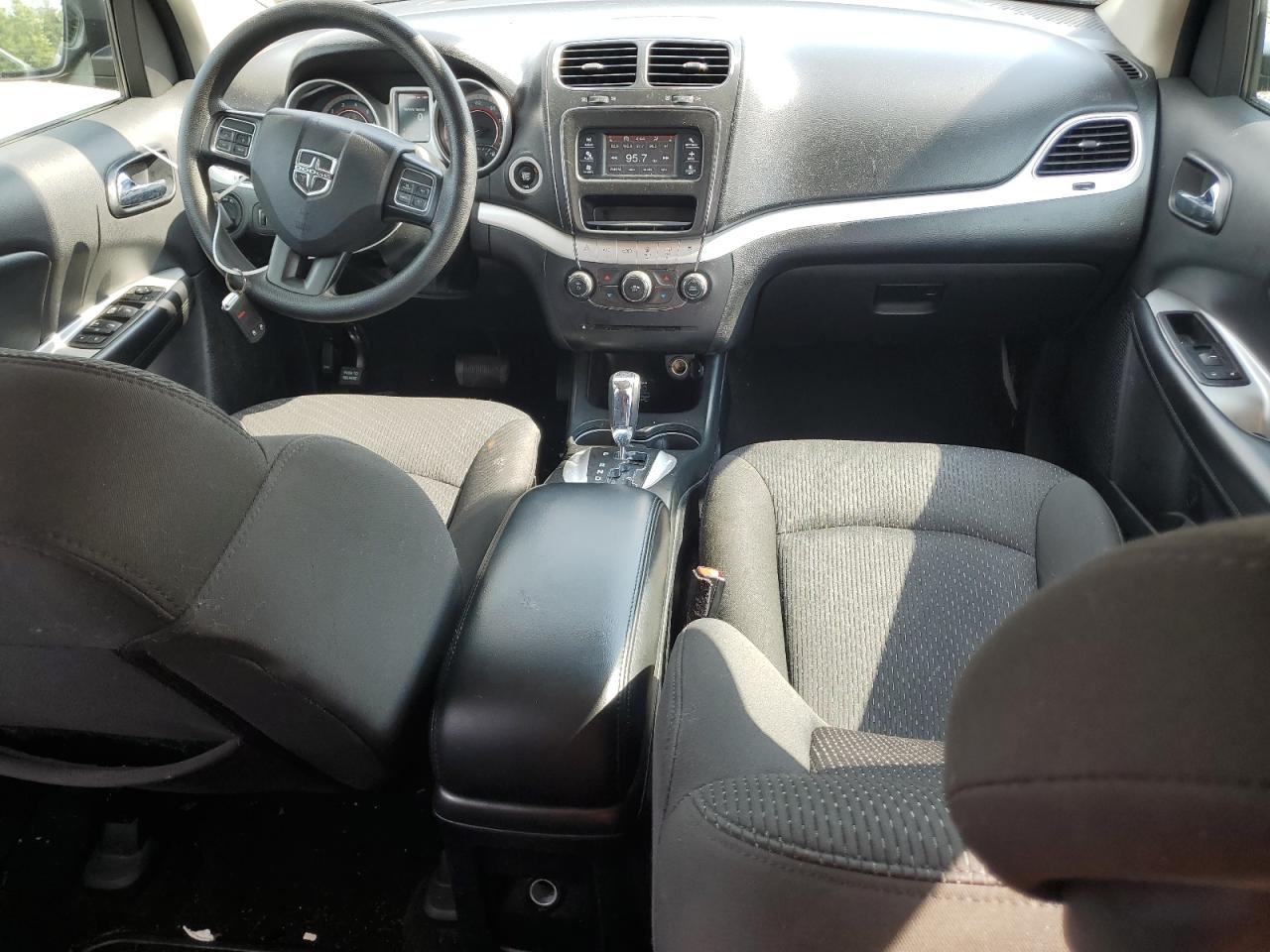 2018 Dodge Journey Se VIN: 3C4PDCAB3JT490992 Lot: 62897674