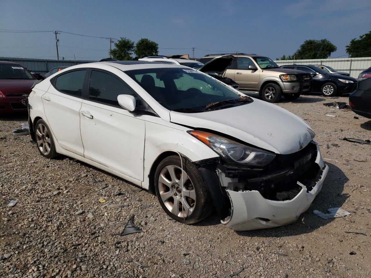 VIN 5NPDH4AE4DH315310 2013 HYUNDAI ELANTRA no.4