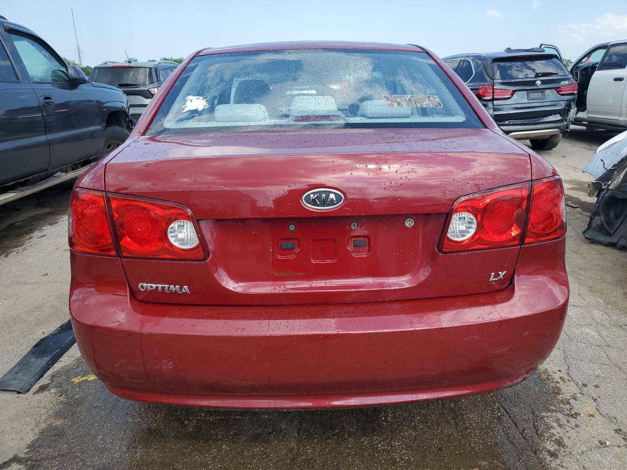 2008 Kia Optima Lx VIN: KNAGE123285245407 Lot: 63457814