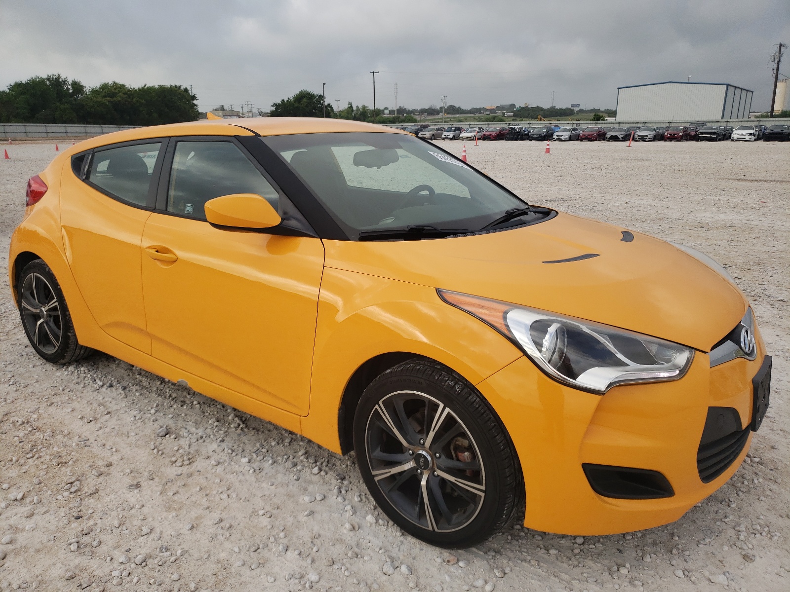 2013 Hyundai Veloster vin: KMHTC6AD9DU157965