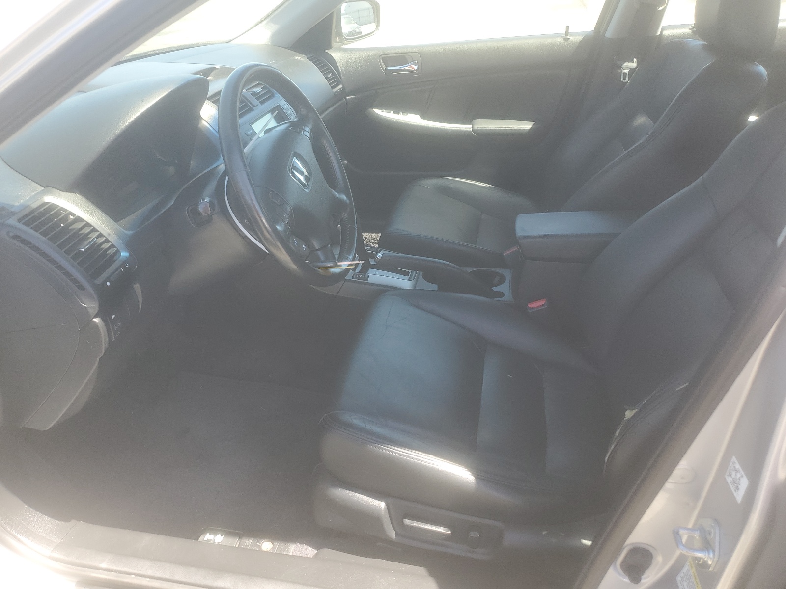 JHMCM56774C012880 2004 Honda Accord Ex