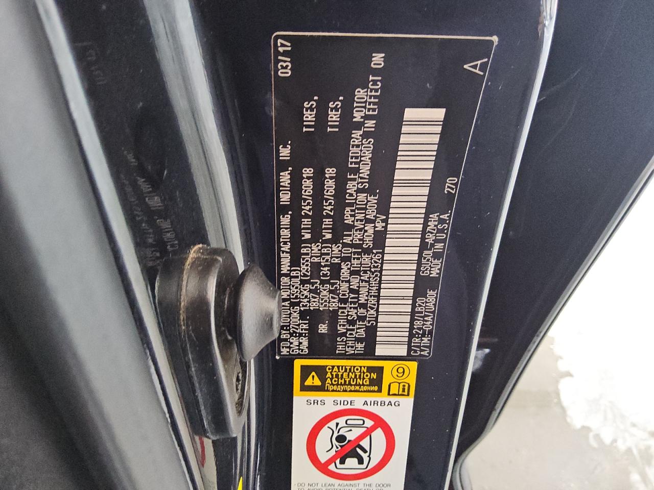 2017 Toyota Highlander Se VIN: 5TDKZRFH4HS513261 Lot: 64233094