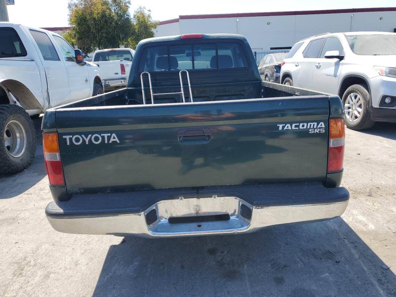 2000 Toyota Tacoma Xtracab VIN: 4TAVL52N3YZ648695 Lot: 63239044