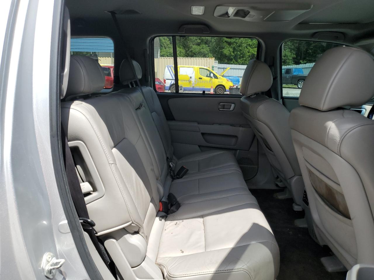 2011 Honda Pilot Touring VIN: 5FNYF3H9XBB013610 Lot: 62488234