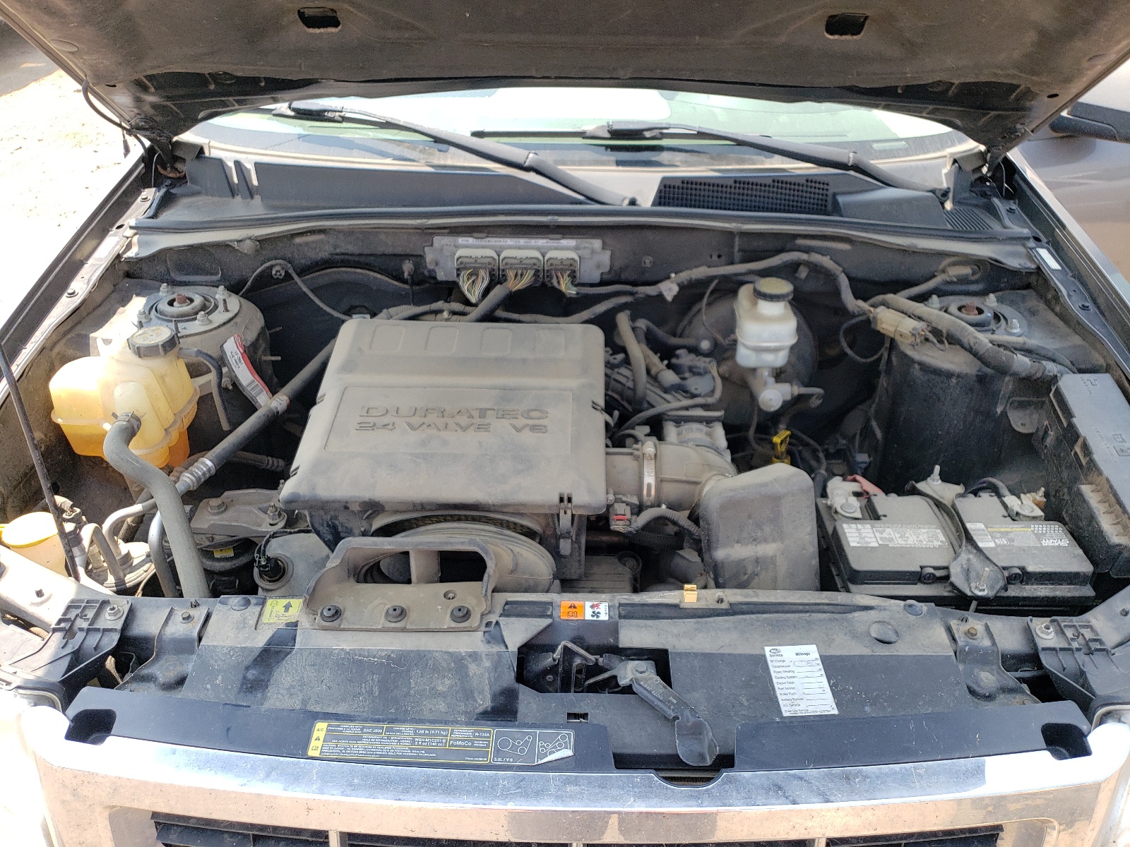 1FMCU93G49KC98841 2009 Ford Escape Xlt