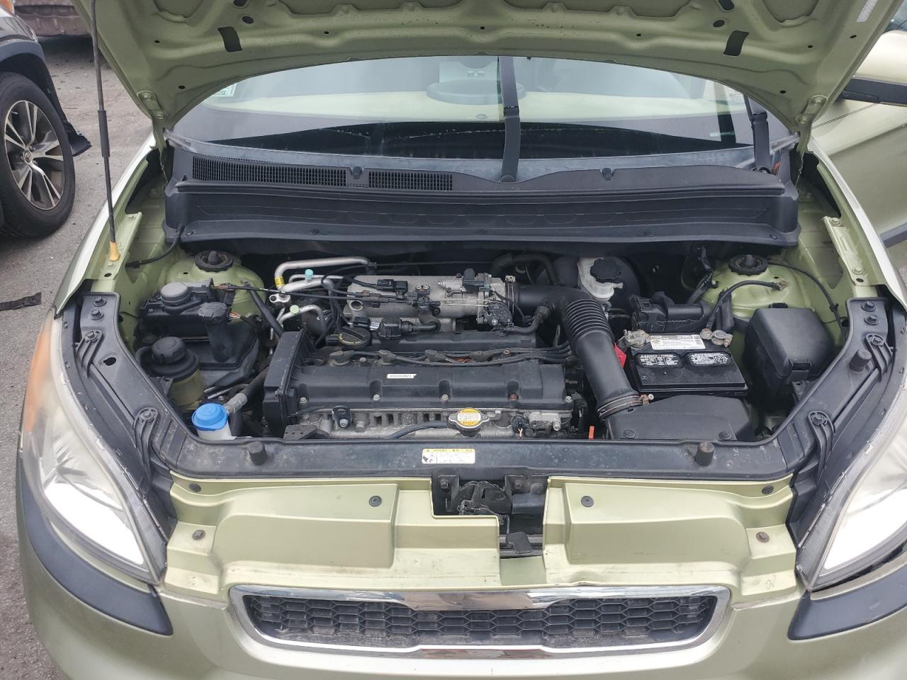 2011 Kia Soul + VIN: KNDJT2A29B7257207 Lot: 64055204