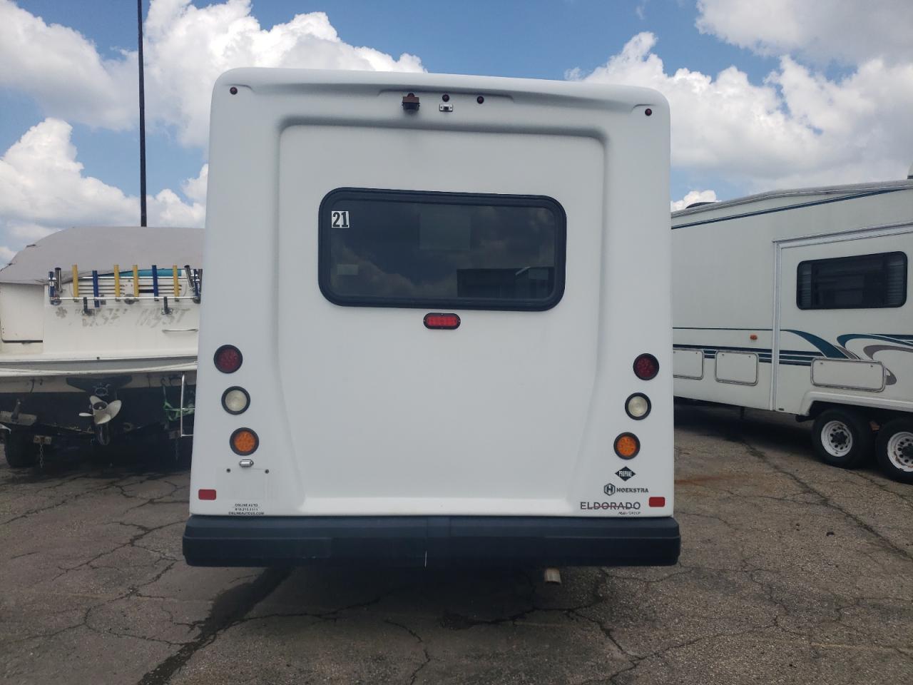 2017 Ford Econoline E450 Super Duty Cutaway Van VIN: 1FDFE4FS8HDC46032 Lot: 62025544