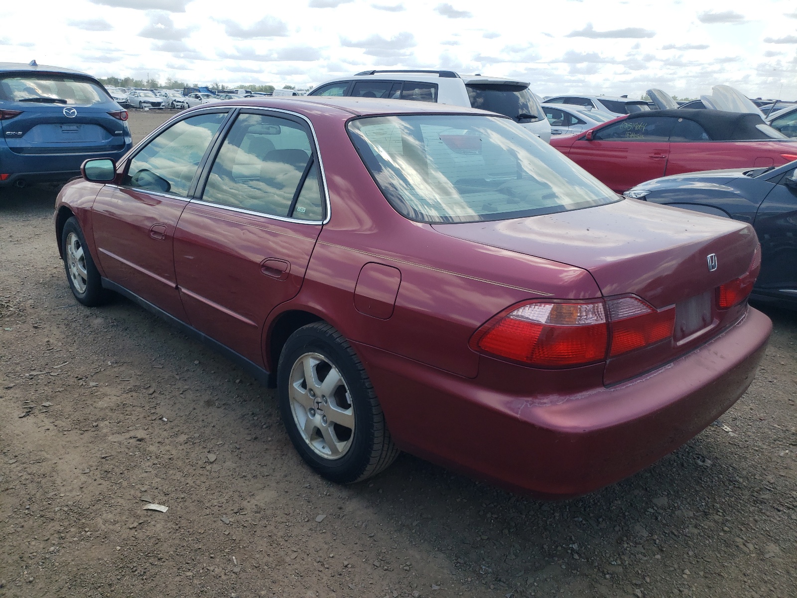 JHMCG5677YC023648 2000 Honda Accord Se