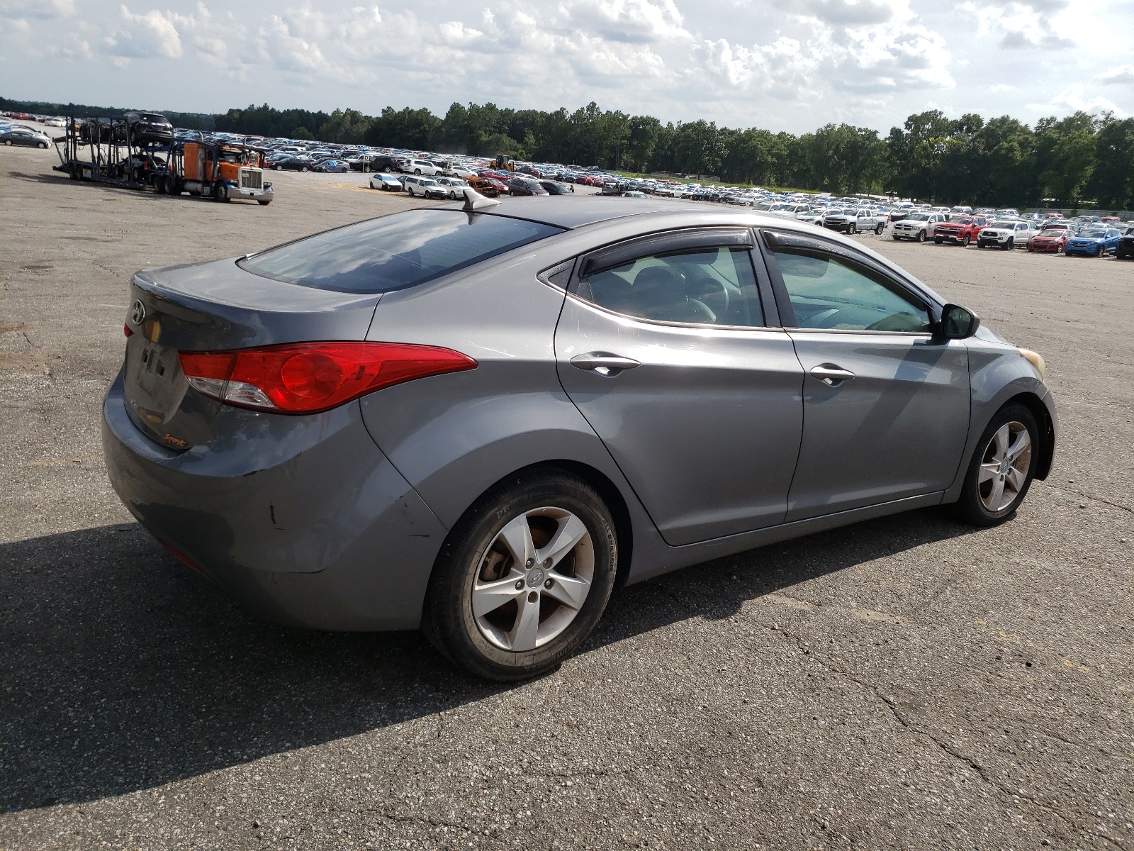 2013 Hyundai Elantra Gls vin: 5NPDH4AEXDH353155