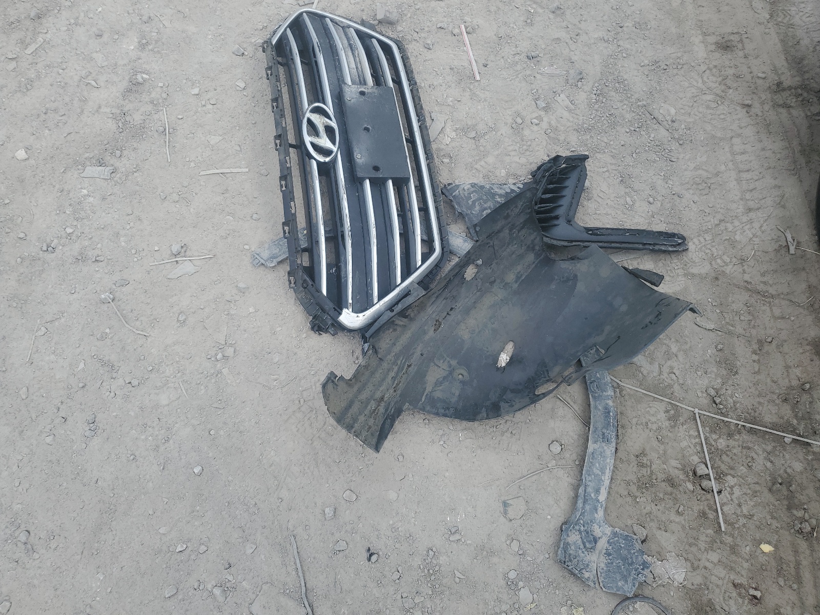 5NPD74LF8HH101239 2017 Hyundai Elantra Se