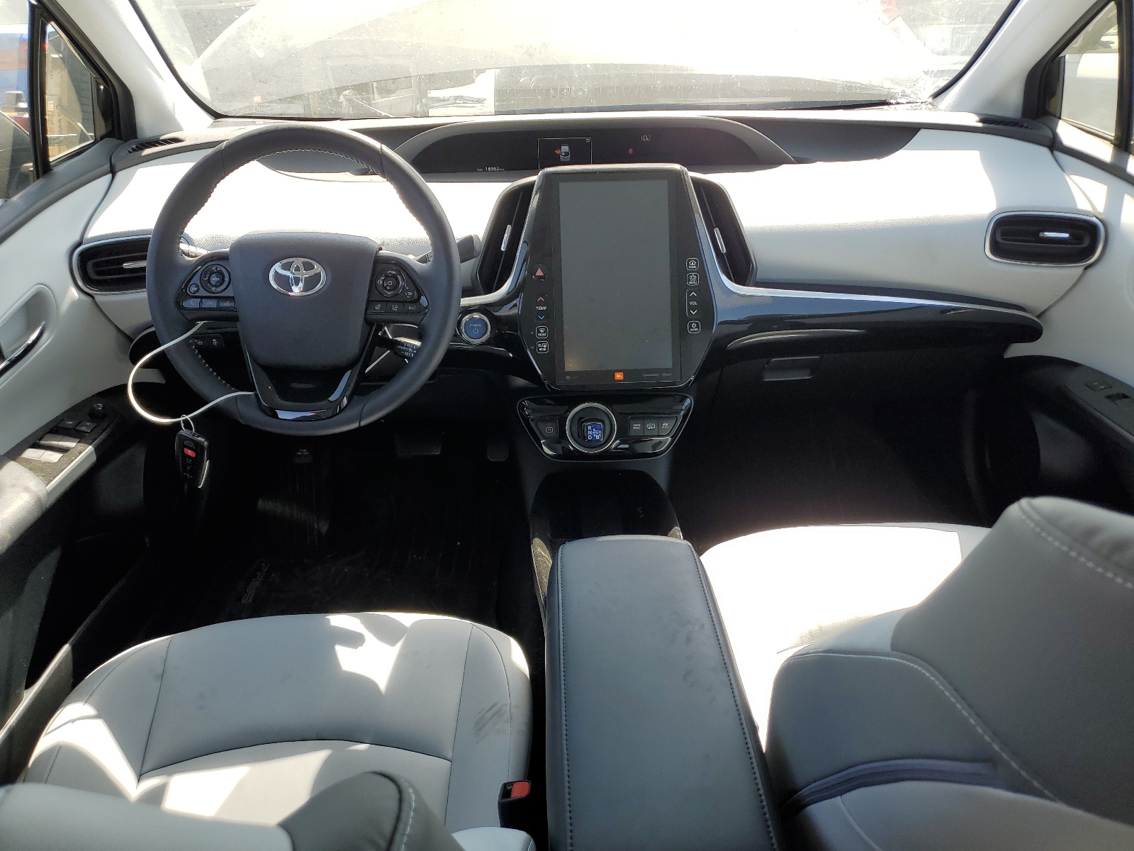 JTDKARFP7L3147269 2020 Toyota Prius Prime Le