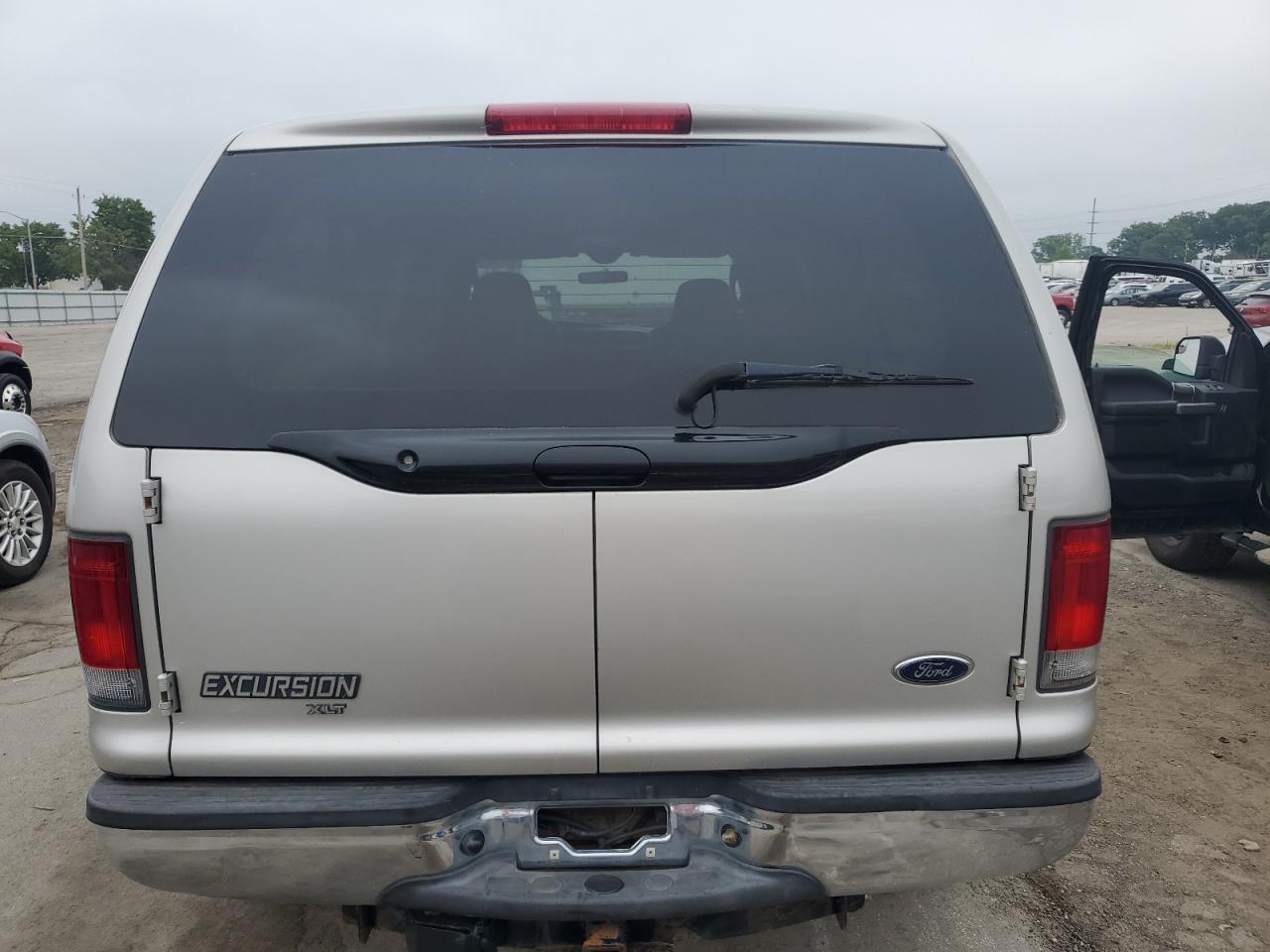 2005 Ford Excursion Xlt VIN: 1FMNU41S35ED02681 Lot: 65135294