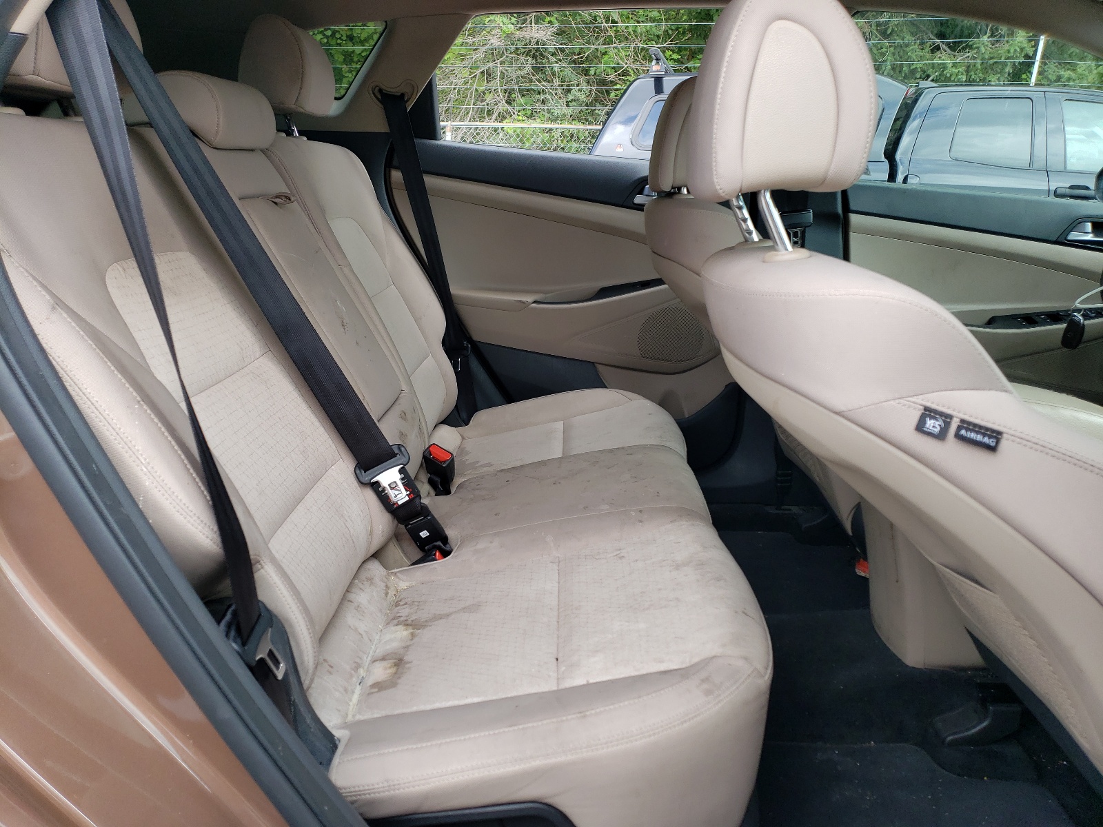 KM8J3CA21GU050627 2016 Hyundai Tucson Limited