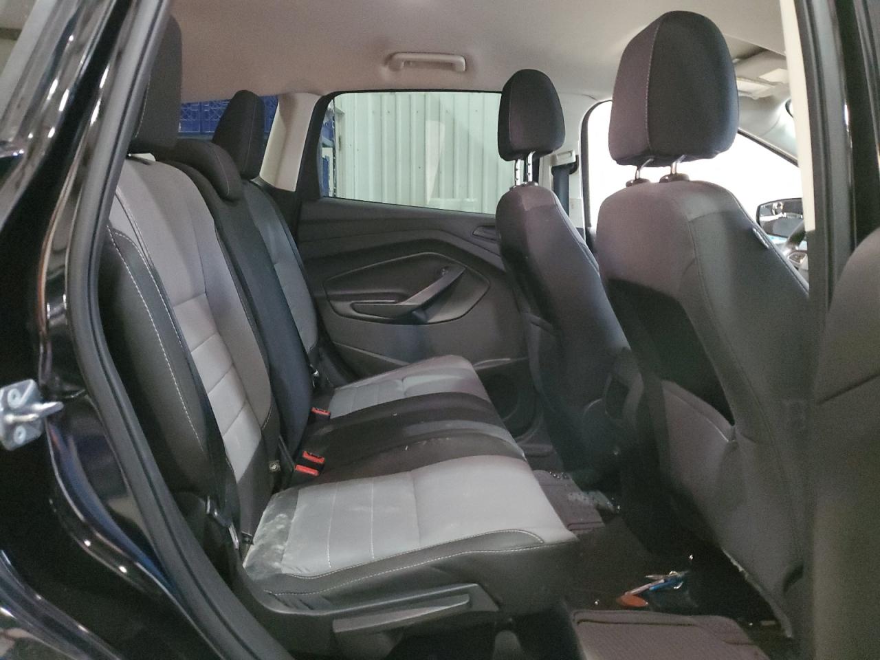 2017 Ford Escape S VIN: 1FMCU0F79HUE15663 Lot: 63187664