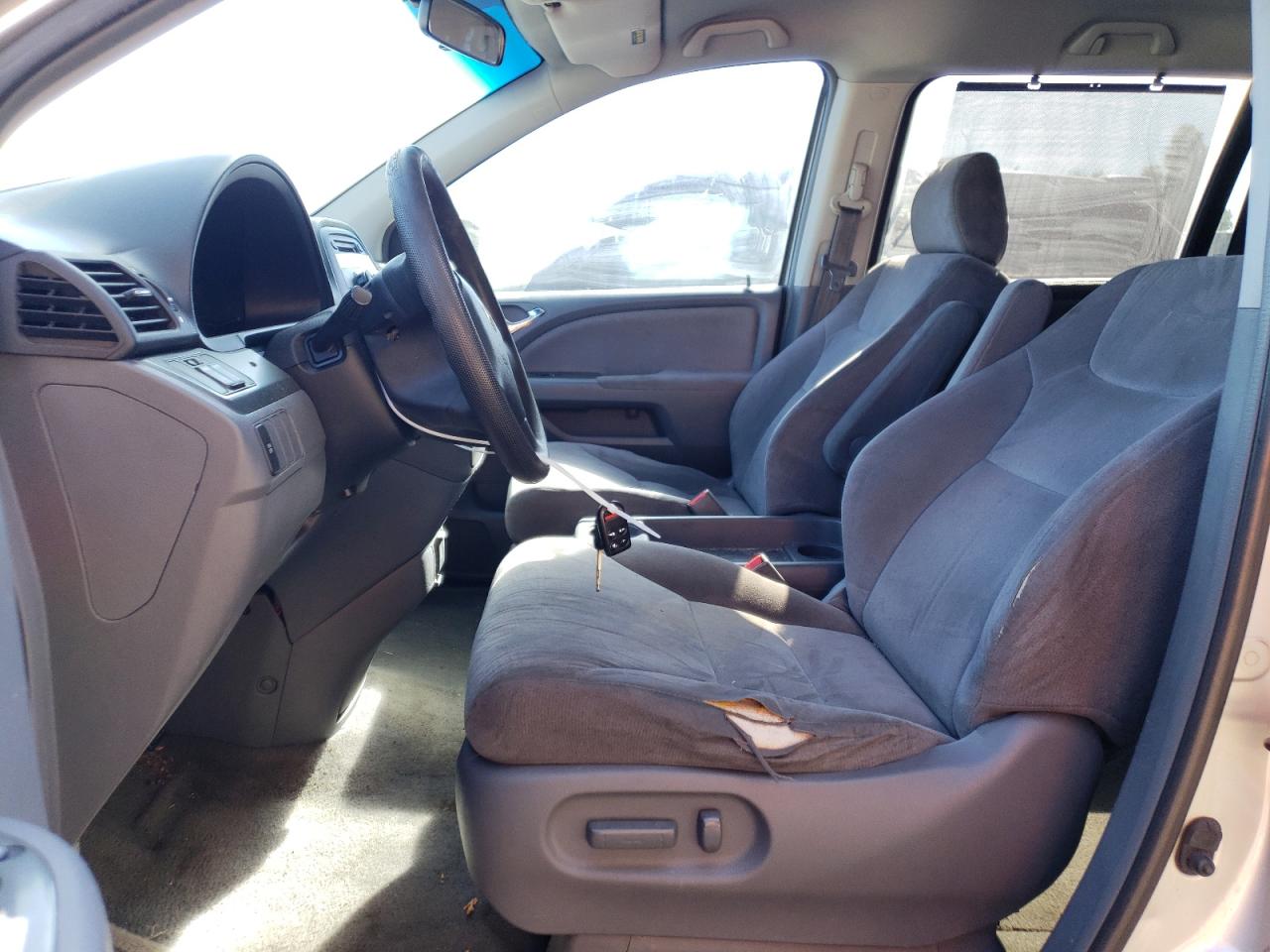 2006 Honda Odyssey Ex VIN: 5FNRL38446B401701 Lot: 64300724