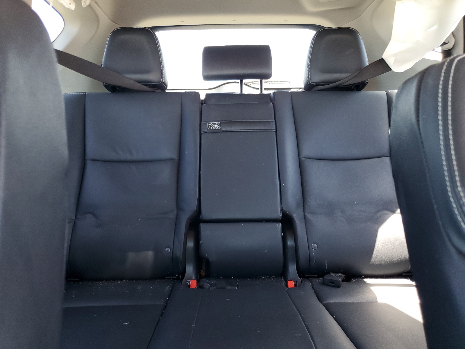 JTMDJREV0HD101602 2017 Toyota Rav4 Hv Limited