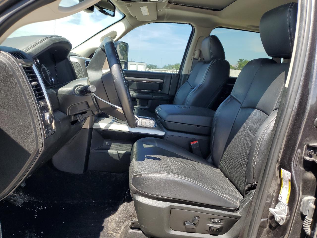 2018 RAM 2500 - Image 7