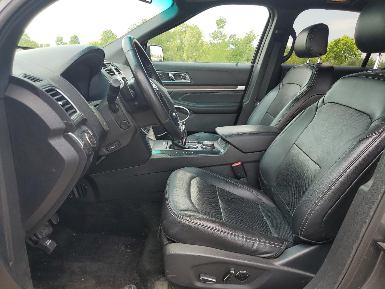 2016 Ford Explorer Limited VIN: 1FM5K8FH8GGC21175 Lot: 63659284