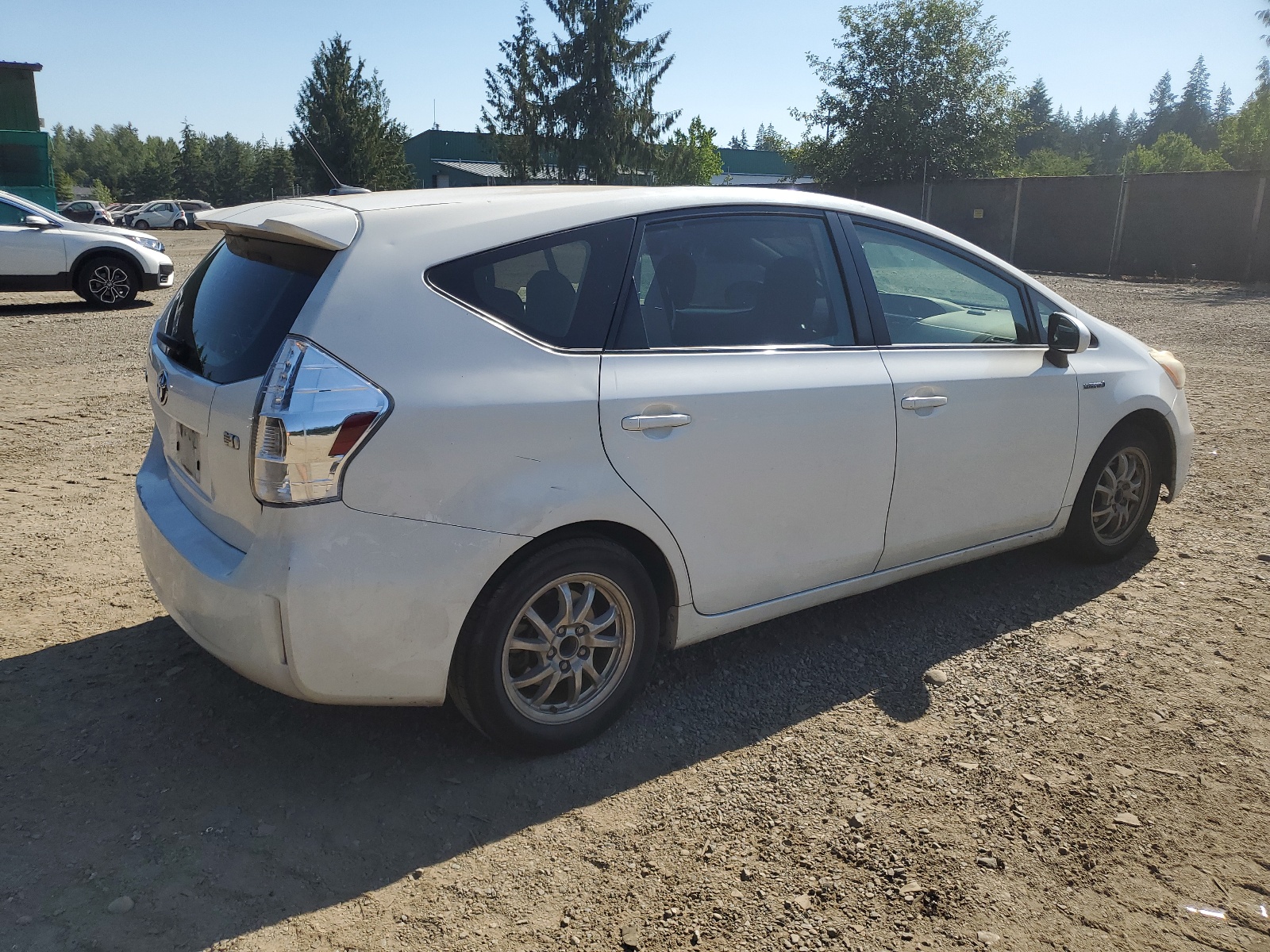 2013 Toyota Prius V vin: JTDZN3EUXD3268872