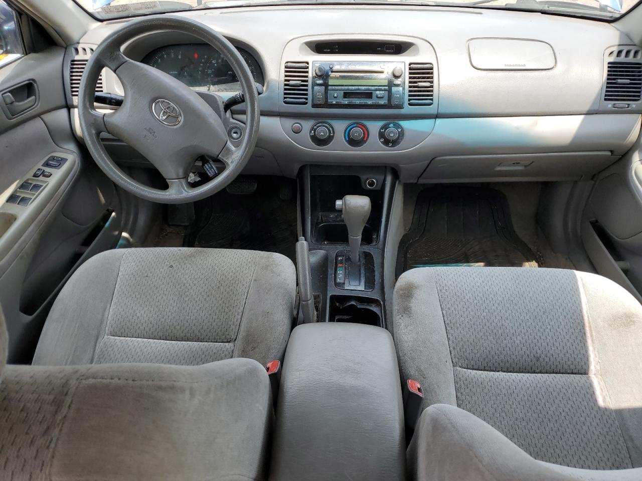 2004 Toyota Camry Le VIN: 4T1BE32K34U375272 Lot: 62522844