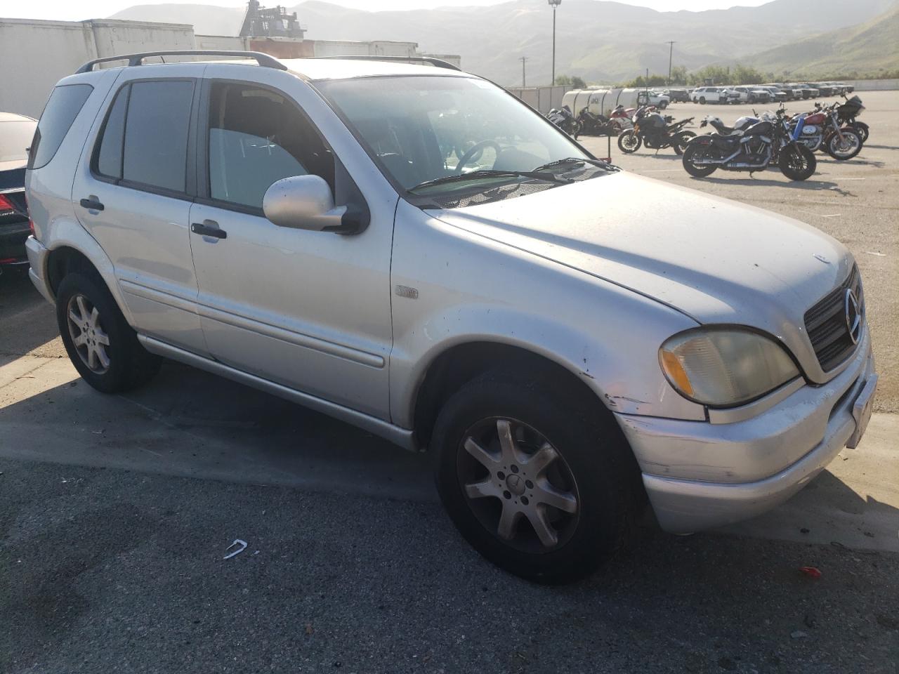 2000 Mercedes-Benz Ml 430 VIN: 4JGAB72E8YA198103 Lot: 62985654