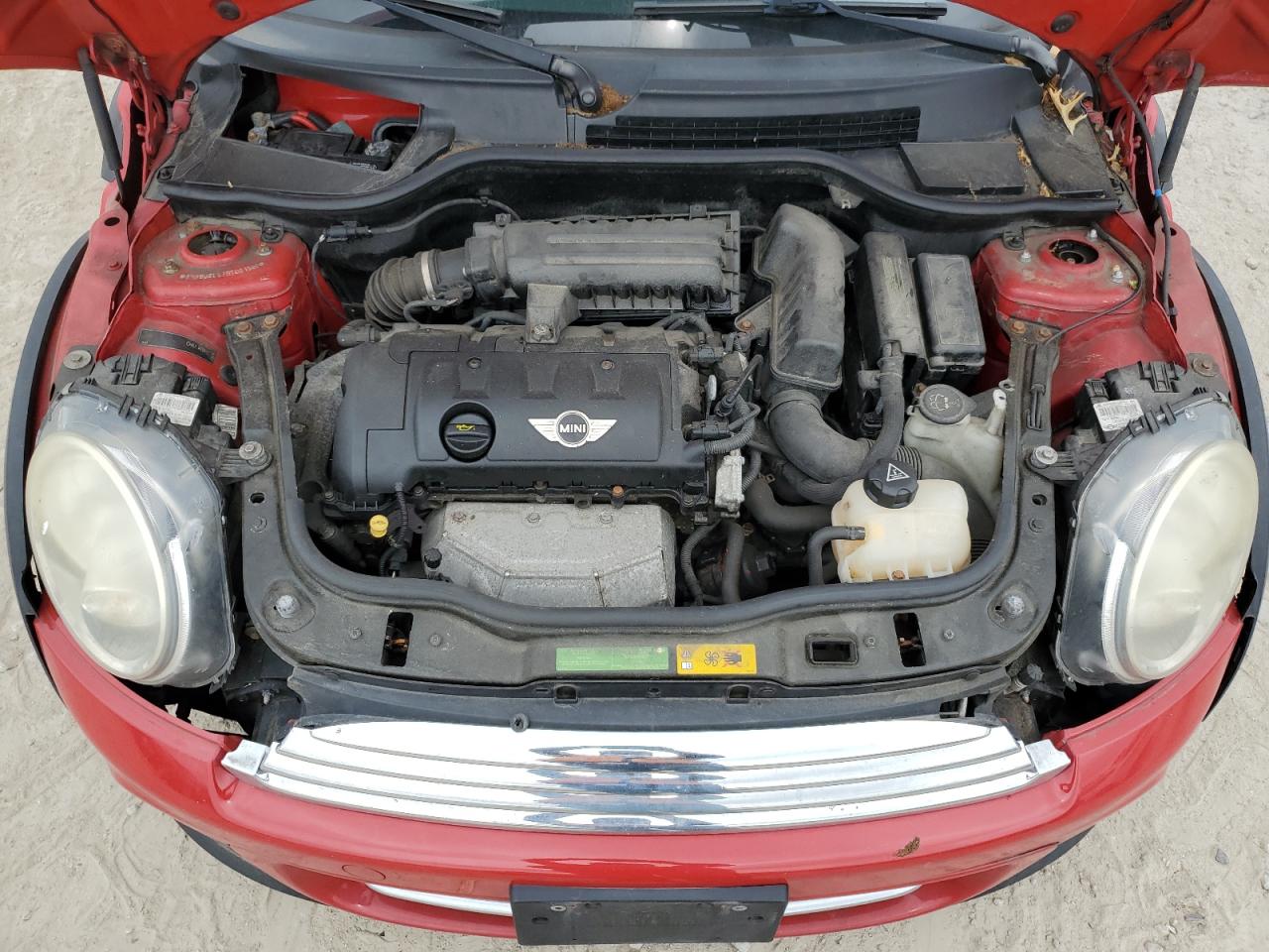 2011 Mini Cooper VIN: WMWSU3C57BT091580 Lot: 64324674