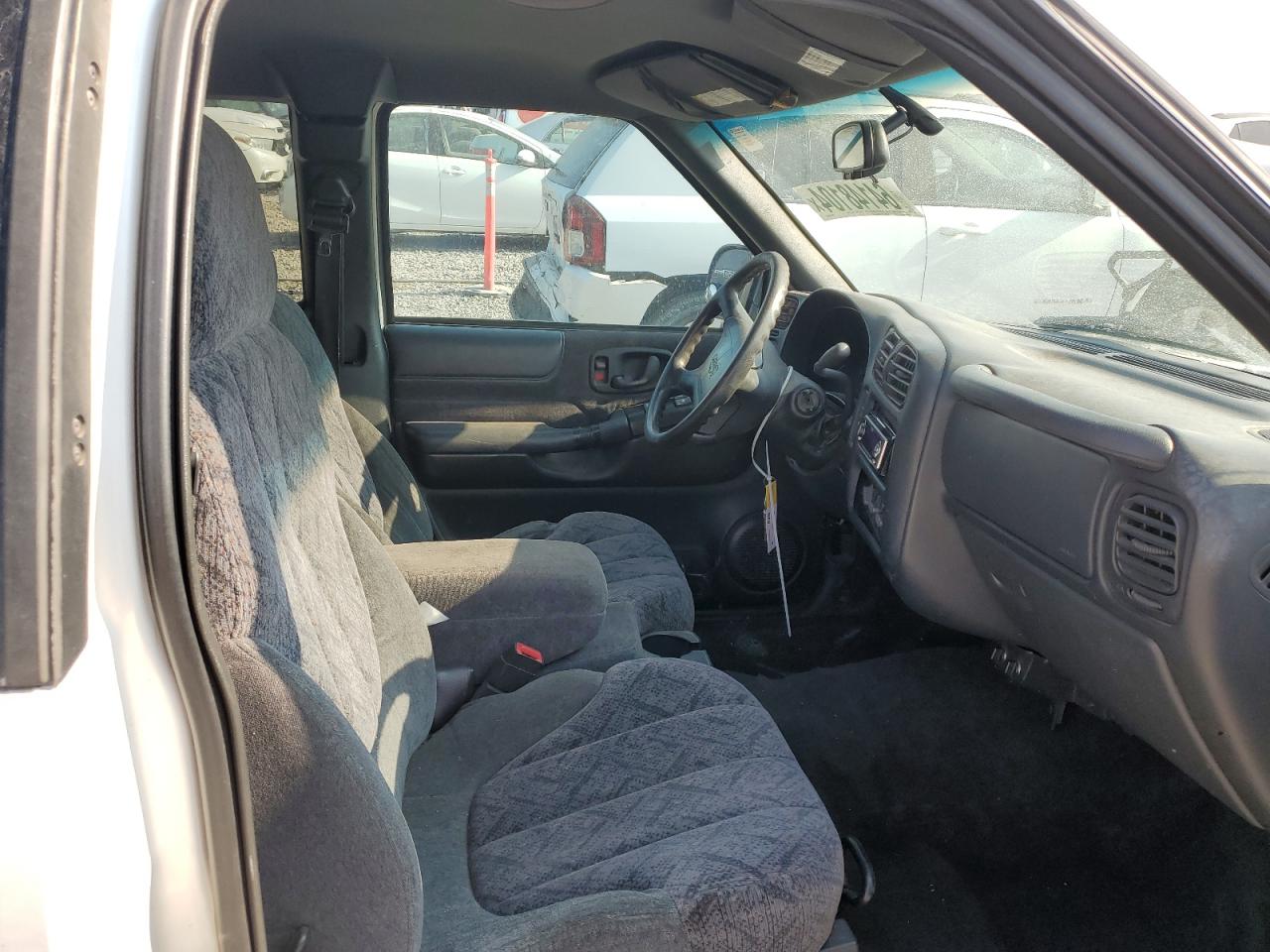 1998 GMC Sonoma VIN: 1GTCS19X1W8526578 Lot: 64148104