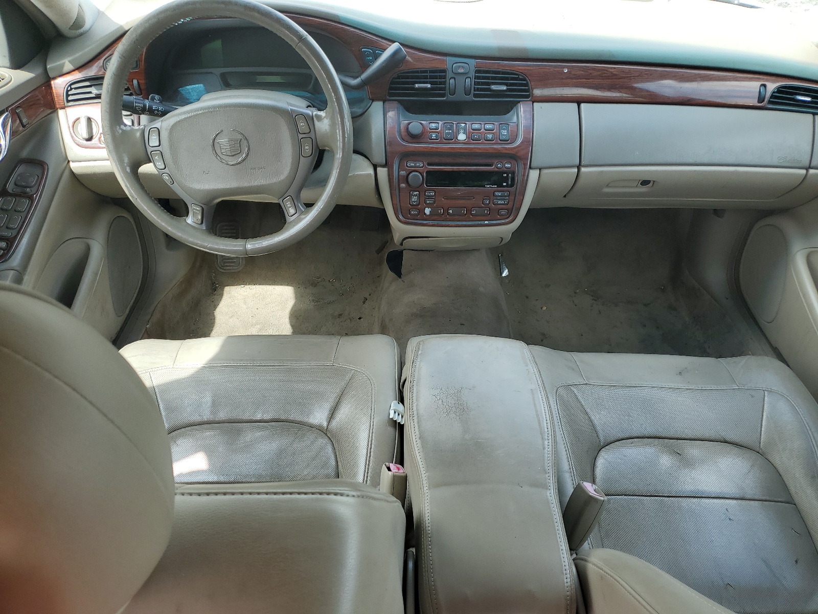 1G6KD54Y24U189276 2004 Cadillac Deville