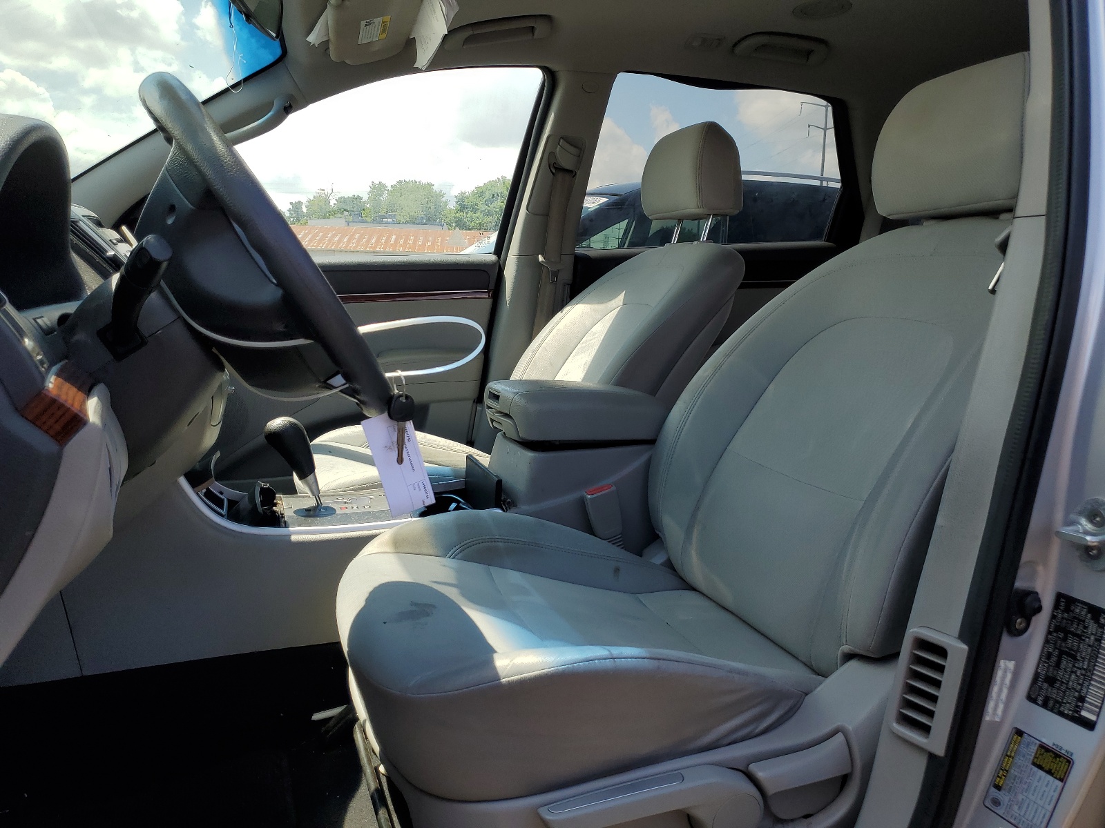 KM8NU13C38U073725 2008 Hyundai Veracruz Gls