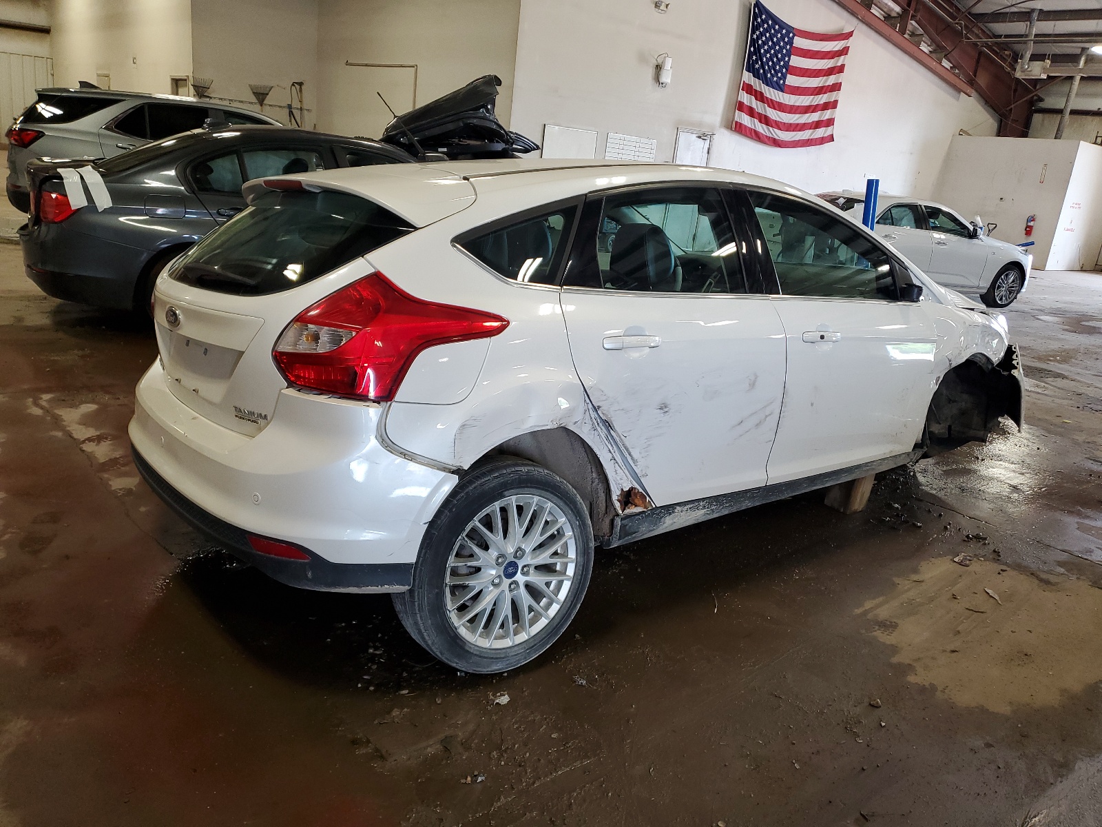 2014 Ford Focus Titanium vin: 1FADP3N24EL194598