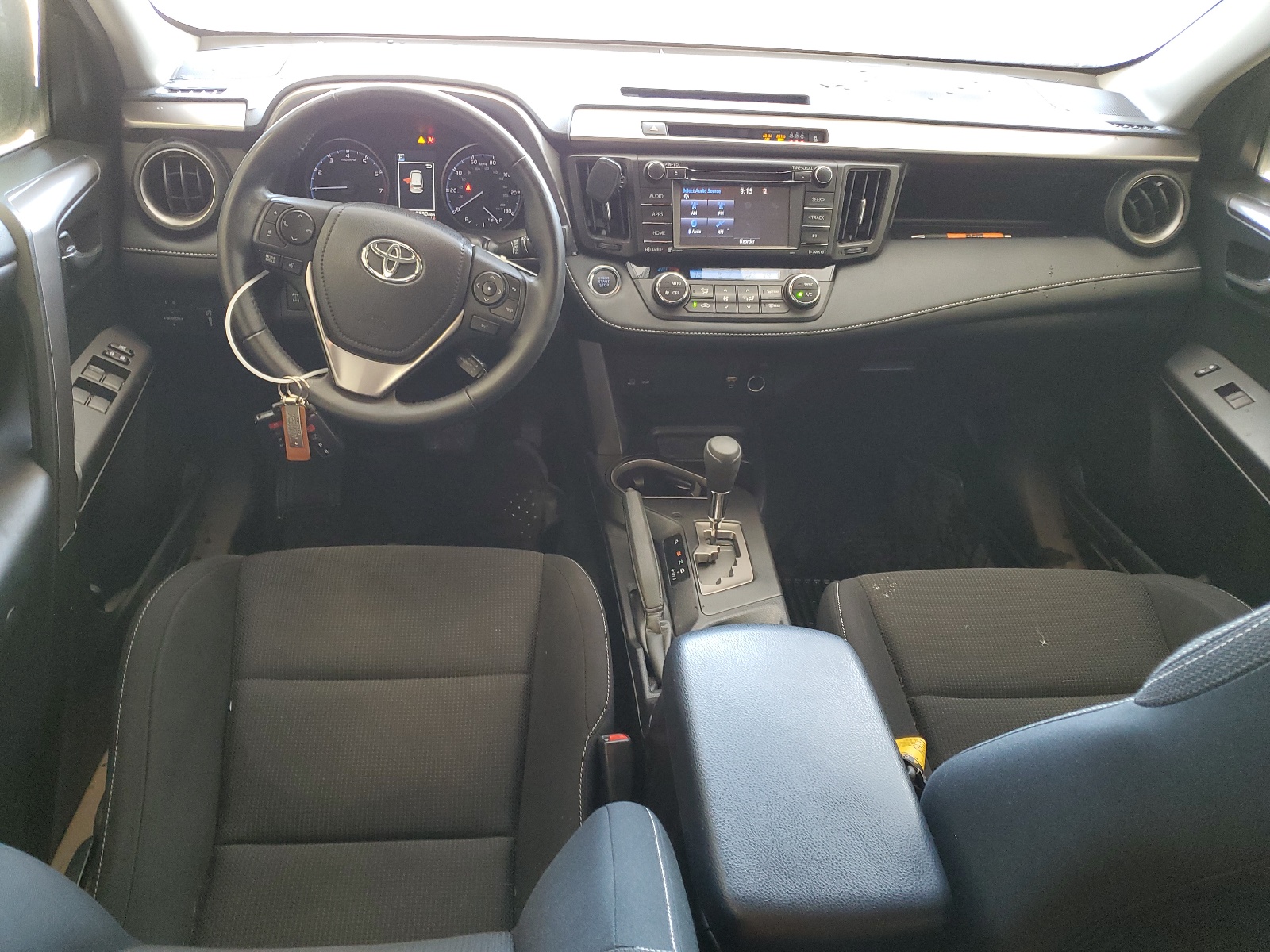 JTMRFREV3JJ237513 2018 Toyota Rav4 Adventure